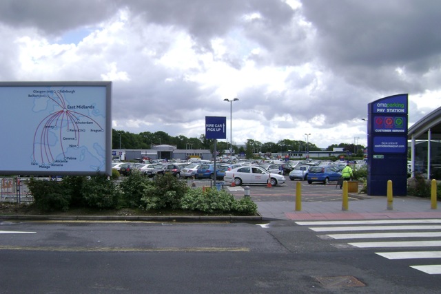 East Midlands airport parking and hotels